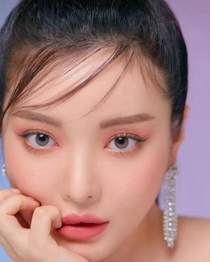 LENSME Lil Moon Skin Gray (MONTH/2P) - MASHED POTATO UK | Colour Contact Lens