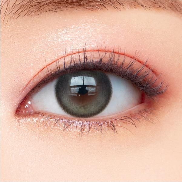 OLENS Glowy Ash Gray (MONTH/2P) Mashed Potato Company Colored Contact Lenses